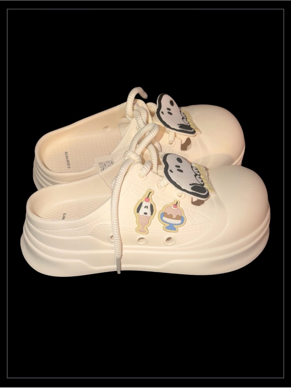*new* Women’s Cream Snoopy Lace-Up Mules - Picture 4 of 10